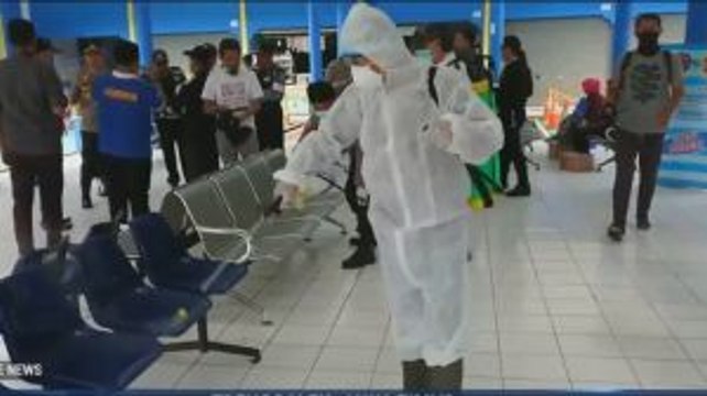 Terminal Surodakan di Trenggalek Disemprot Disinfektan