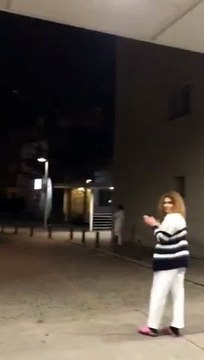 Sanitarios del Hospital de Aranda de Duero (Burgos) salen a aplaudir a las 20.00 horas