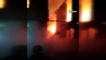 İki katlı ev alevlerle teslim oldu