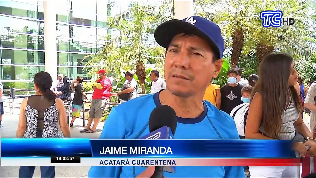 VIDEO | Aeropuertos extreman medidas de precaución: policías escoltan a pasajeros