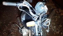 Motociclista cai e socorristas do Siate prestam atendimento no Bairro Brasília