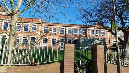 Mayfield School in Portsmouth shut over bomb threat