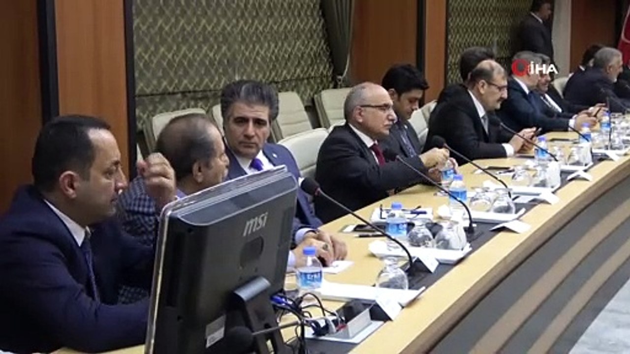 Umre yolcularını taşıyan uçak Isparta’ya yönlendirildi