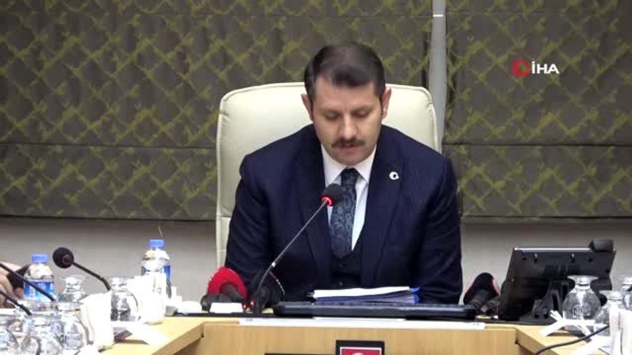 Umre yolcularını taşıyan uçak Isparta'ya yönlendirildi