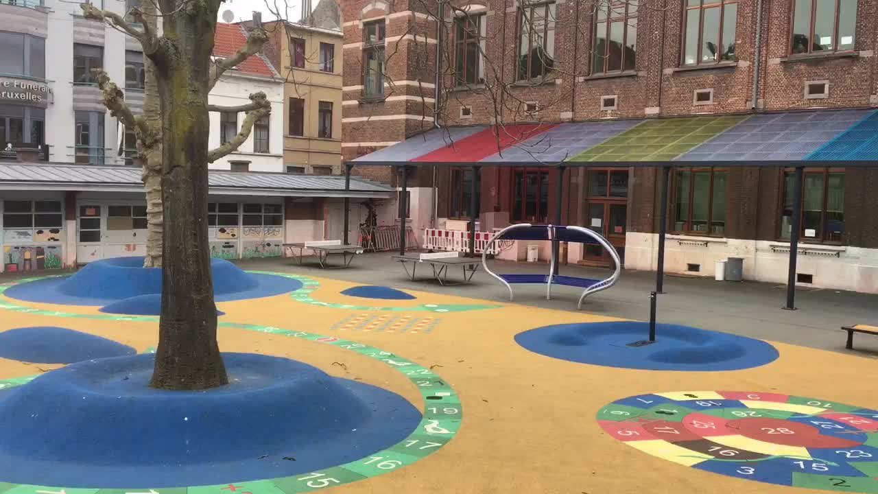 Les écoles vides à Bruxelles: les enfants restent à la maison