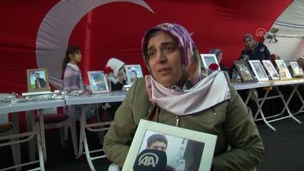 Diyarbakır annelerinin oturma eylemine iki aile daha katıldı