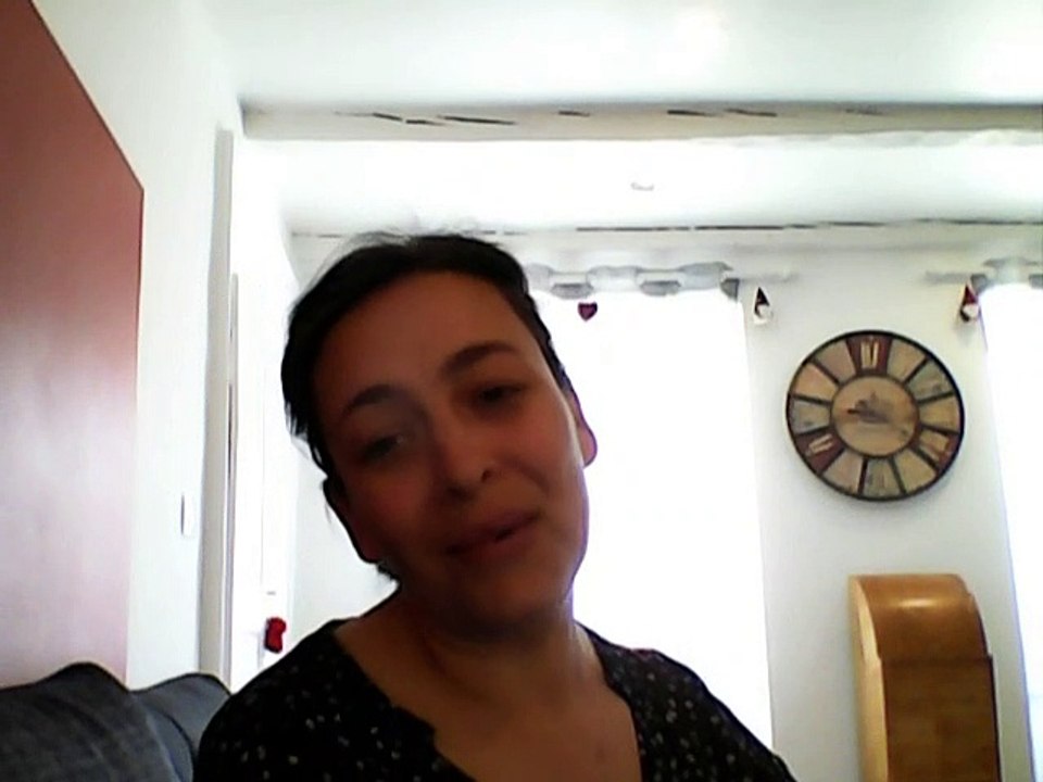 Présentation MAITRESSE CHARLOTTE