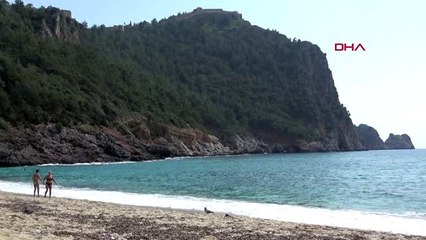 ANTALYA Alanya'da mart ayında deniz keyfi