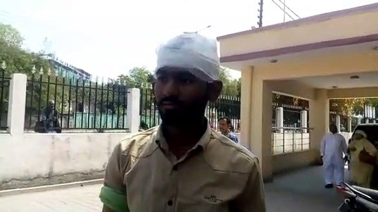 झांसी: मामूली बात को लेकर युवकों ने सगे भाइयों को पिटा, घायल