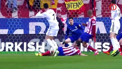 Why Cristiano Ronaldo Is Invincible ► Opponents are DISCOURAGED