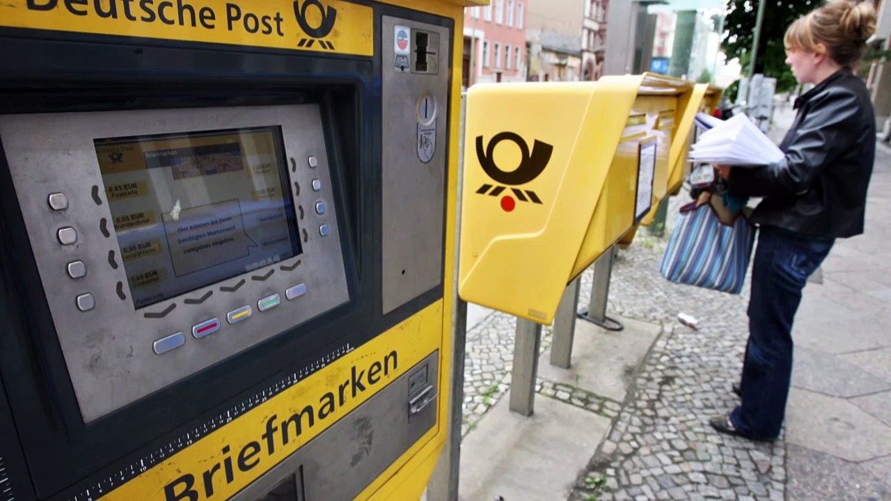 Öffentliches Leben in Deutschland wird weitgehend lahmgelegt