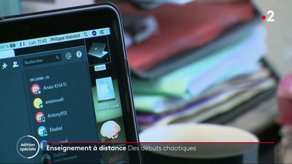 Coronavirus : première journée de classe à distance pour les élèves