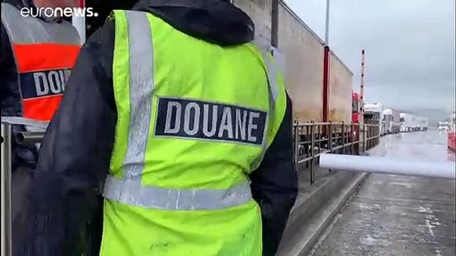 L'Espagne ferme ses frontières terrestres