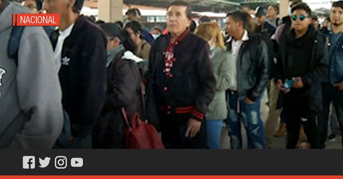 Se registró aglomeración en ciertas paradas de buses en Quito