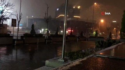 Başkent'te Mart ayında kar yağışı