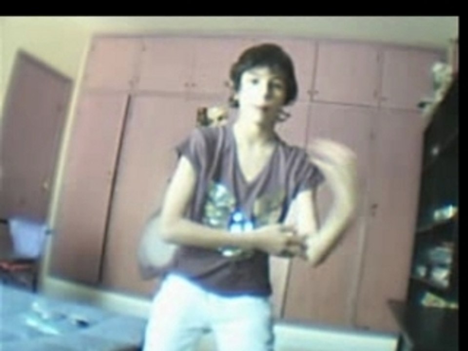 Apprendre la tecktonik,cours de tecktonik