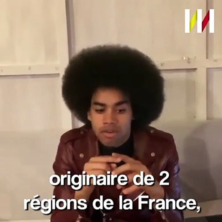 Il se fait insulter sur le net après avoir joué dans une pub pour Noël.