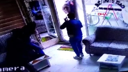 ADIYAMAN Cam kapıyı fark etmeyip, kırarak dışarı çıktı 'çok temizdi' dedi