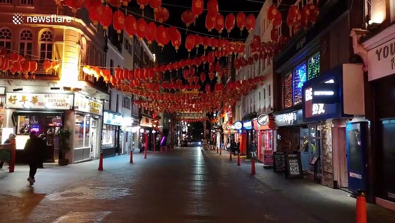 London streets deserted after prime minister urges people to stay at home
