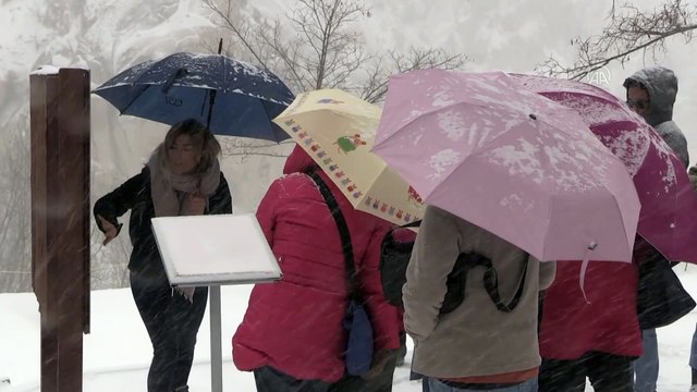 Kapadokya ilkbaharda beyaza büründü - NEVŞEHİR