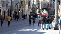 TAKSİM MEYDANI VE İSTİKLAL CADDESİ'NDE KEPENKLER İNDİ