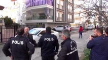 Antalya'da bir kişi babasını bıçakla öldürüp, annesini yaraladı