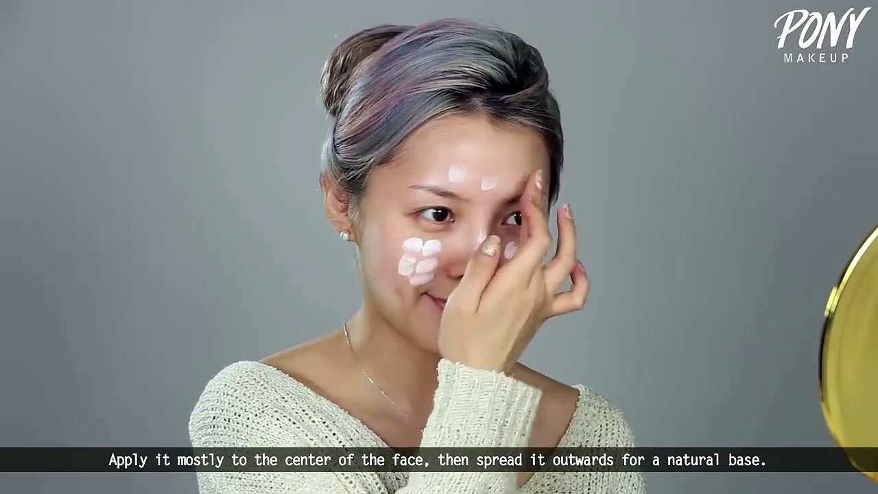 Soft Feminine Makeup.