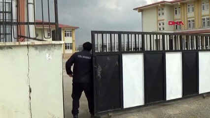 GAZİANTEP Avrupa'dan gelen 11 öğrenci, öğretmen ve 1 görevli gözlem altında