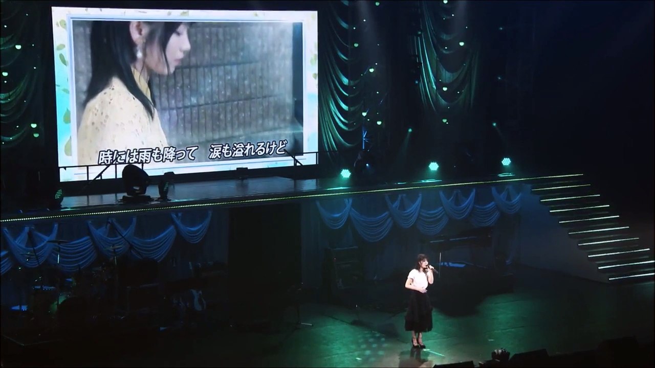 365nichi no Kamihikouki - Yokoyama Yui Solo Concert ~Jitsubutsu-dai no Kibou~ (365日の紙飛行機 - 横山由依ソロコンサート〜実物大の希望〜)