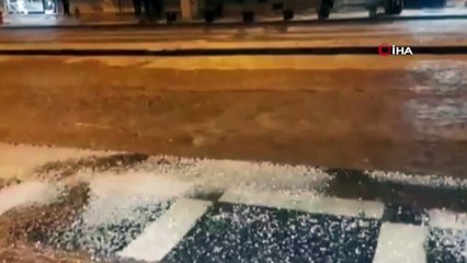 Siverek'te misket büyüklüğünde dolu yağdı