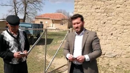 Yozgat'ın Kaykılı köyü imamı 65 yaş üstü vatandaşlara el ayak oluyor