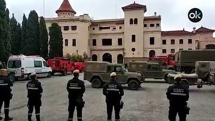 Así suena el himno de España en el cuartel de Barcelona que los separatistas quieren cerrar