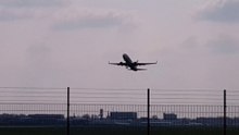 Opstijgen van Vliegtuigen Transavia bij Rotterdam