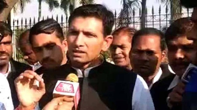 Congress leaders detained, here's what Jitu Patwari said