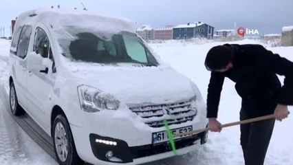 Sarıkamış'ta yoğun kar yağışı etkili oldu