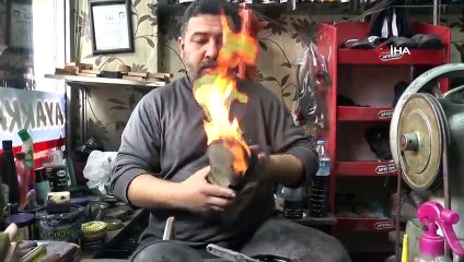 Temizlik Ayakta Başlar Diyerek Ayakkabıları Yakıyor