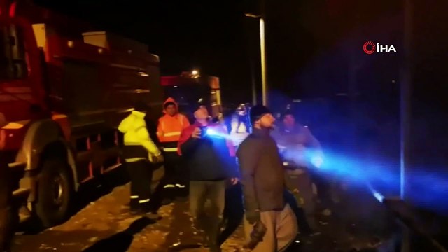 Bilecik'teki ahır ve samanlık yangınında 10 büyükbaş hayvan telef oldu