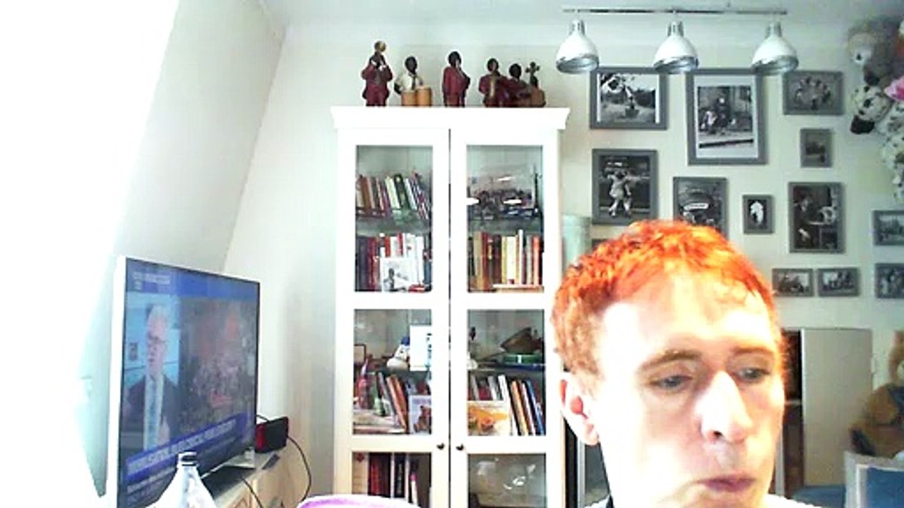 Wiwi égratigne "une p'tite toune acoustique" de William Deslauriers