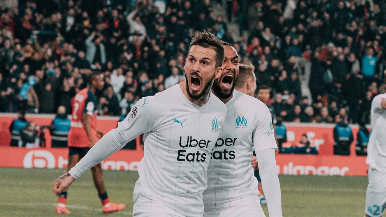 Les buts de Dario Benedetto depuis les tribunes