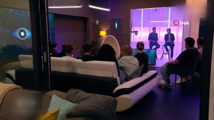 - Almanya’da İzole Hayat Yaşayan Yarışmacılar Korona Salgınını 40 Gün Sonra Öğrendi