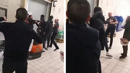 Des clients forcent la réserve pour des packs d'eau