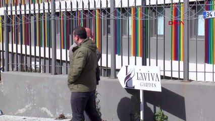 Başakşehir'de yurdun karşısındaki kaldırımda karantinadaki kızını aradı