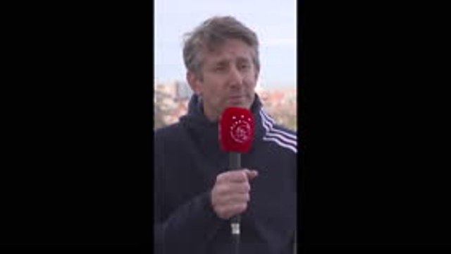 Coronavirus could cause contract chaos - Van der Sar