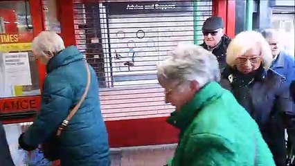 Kerse Cabs and Iceland in Grangemouth helping the community