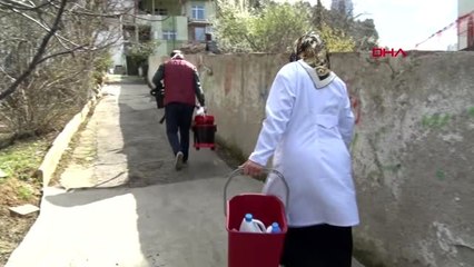 İSTANBUL Ümraniye'de yaşlılara yönelik koronavirüs temizliği