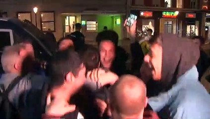 Los aficionados del Atalanta despiden al equipo en Valencia