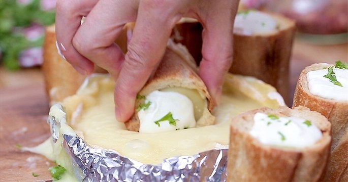 Dépassez les limites de l'apéro avec la tartiflette en bouchées à partager !