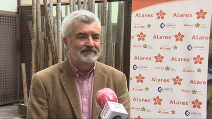 Alares asegura que el teléfono 900 877 037 tiene "mucho éxito"