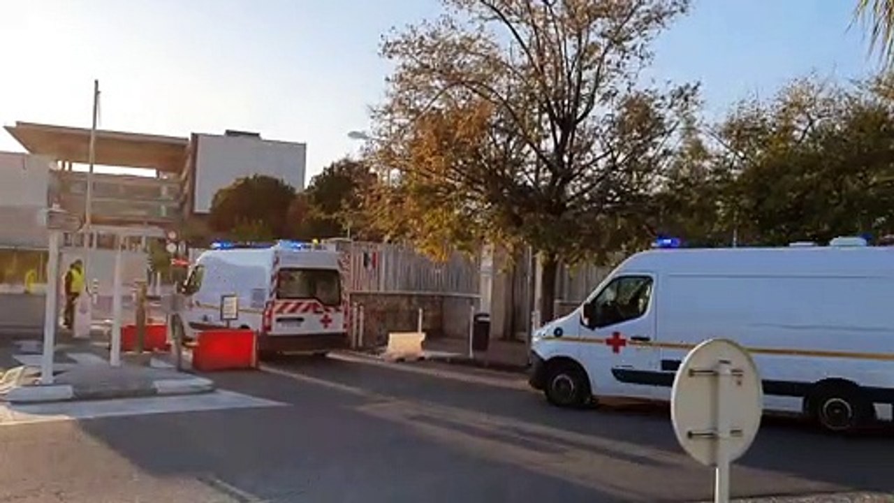 Coronavirus: arrivée des trois malades transférés de Mulhouse vers l'hôpital des armées de Toulon
