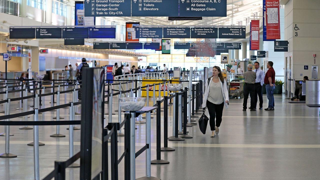 Hundreds of Flights Canceled at Midway After Air Traffic Control Tower Workers Test Positive for Covid-19